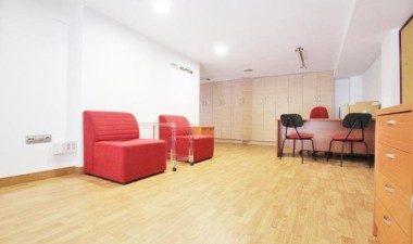 Resale - Apartment / flat - Guardamar del Segura - CENTRO