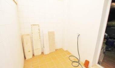 Resale - Apartment / flat - Guardamar del Segura - CENTRO