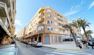 Resale - Apartment / flat - Guardamar del Segura - Playa