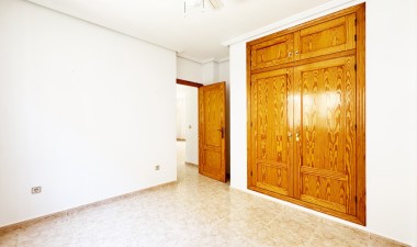 Resale - Bungalow - San Miguel de Salinas - Inland