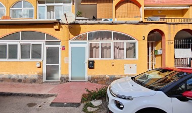 Resale - Apartment / flat - Torrevieja - Costa Blanca