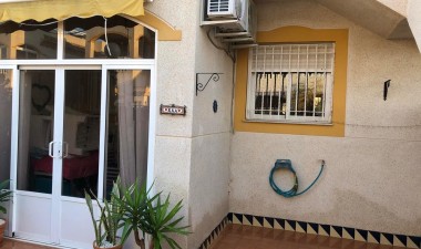 Resale - Apartment / flat - Guardamar del Segura - Costa Blanca