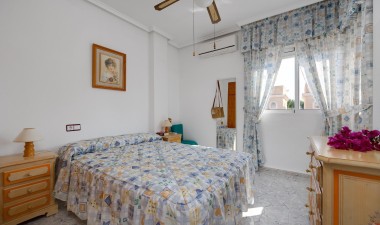 Resale - Duplex - Torrevieja - Aguas Nuevas 2