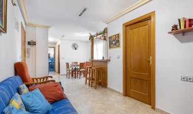 Resale - Apartment / flat - Torrevieja - La Mata