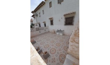 Resale - Bungalow - Torrevieja - Costa Blanca