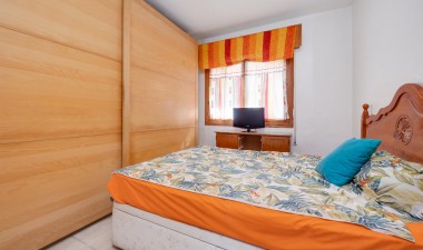 Resale - Bungalow - Torrevieja - Costa Blanca