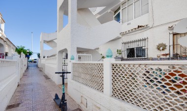 Resale - Bungalow - Torrevieja - Costa Blanca