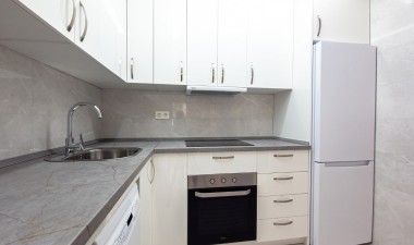 Resale - Apartment / flat - Torrevieja - Costa Blanca