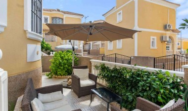 Resale - Villa - Orihuela Costa - Costa Blanca