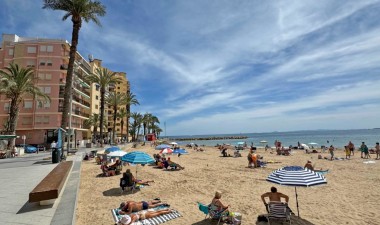 Resale - Apartment / flat - Torrevieja - Costa Blanca