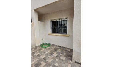 Resale - Bungalow - Torrevieja - Costa Blanca