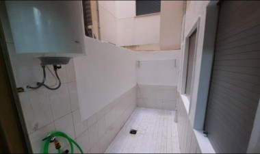 Resale - Apartment / flat - Torrevieja - La Mata