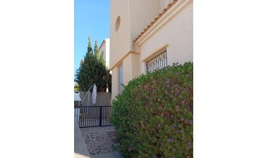 Resale - Bungalow - Orihuela Costa - PAU 26