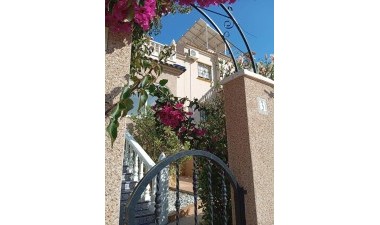 Resale - Bungalow - Orihuela Costa - PAU 26