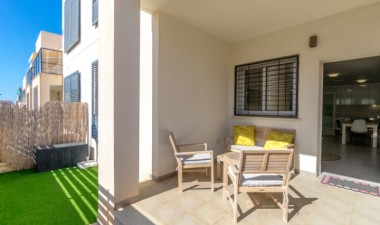 Resale - Bungalow - Torrevieja - Costa Blanca