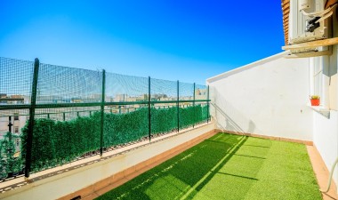 Resale - Penthouse - Torrevieja - Puerto