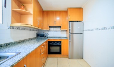 Resale - Penthouse - Torrevieja - Puerto