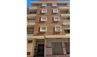 Resale - Penthouse - Torrevieja - Puerto