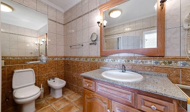 Resale - Villa - Orihuela Costa - La Zenia