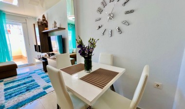 Resale - Apartment / flat - Torrevieja - Playa de los Locos