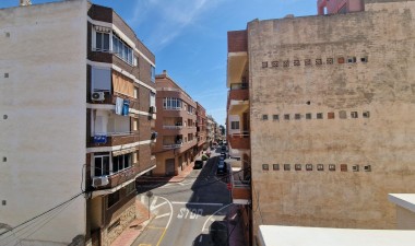 Återförsäljning - Lägenhet / lägenhet - Torrevieja - Playa de los Locos