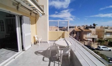 Resale - Apartment / flat - Torrevieja - Los Frutales