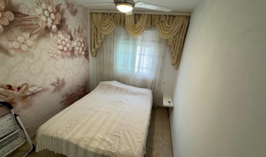 Resale - Villa - Orihuela Costa - Los Dolses