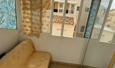 Resale - Villa - Orihuela Costa - Los Dolses