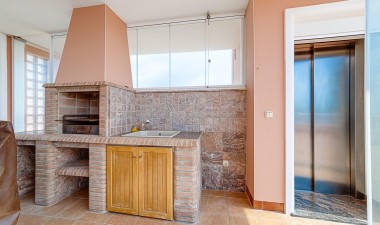 Resale - Villa - Orihuela Costa - La Zenia