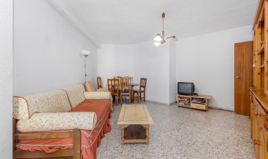 Resale - Apartment / flat - Torrevieja - Playa de los Locos