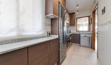 Resale - Apartment / flat - Torrevieja - Centro