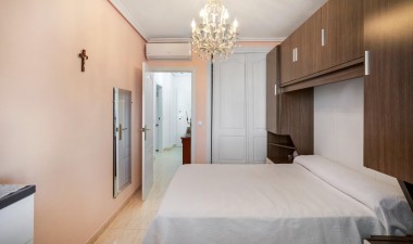 Resale - Apartment / flat - Torrevieja - La Mata