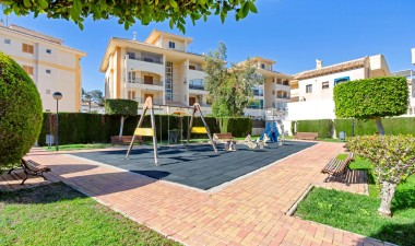 Resale - Apartment / flat - Torrevieja - La Mata