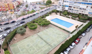 Resale - Apartment / flat - Torrevieja - Costa Blanca