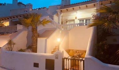 Resale - Bungalow - Orihuela Costa - Costa Blanca