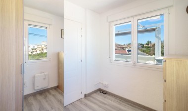 Resale - Bungalow - Torrevieja - Aguas nuevas 1