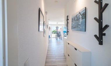 Resale - Bungalow - Torrevieja - Aguas nuevas 1