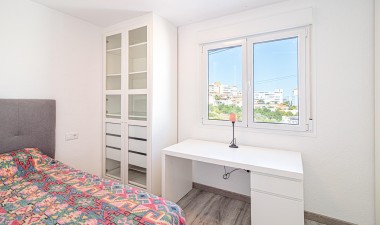 Resale - Bungalow - Torrevieja - Aguas nuevas 1