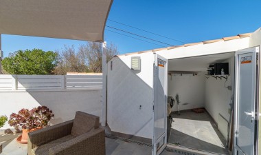 Resale - Bungalow - Torrevieja - Aguas nuevas 1