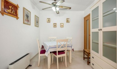 Resale - Apartment / flat - Torrevieja - La Mata