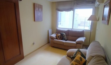 Resale - Apartment / flat - Torrevieja - PLAYA DEL CURA - CENTRO