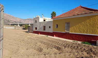 Resale - Country House - Orihuela - Desamparados