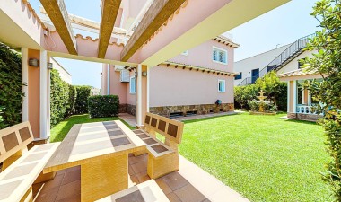 Resale - Villa - Orihuela Costa - La Zenia