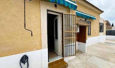 Resale - Bungalow - Torrevieja - Costa Blanca