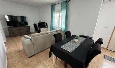 Resale - Bungalow - Torrevieja - Costa Blanca