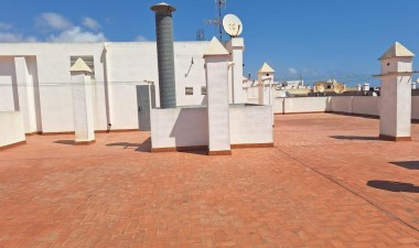 Resale - Apartment / flat - Torrevieja - Costa Blanca