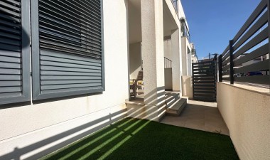 Resale - Apartment / flat - Torrevieja - Sector 25