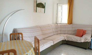 Odsprzedaż - Bungalow - Torrevieja - TORREBLANCA LA MATA