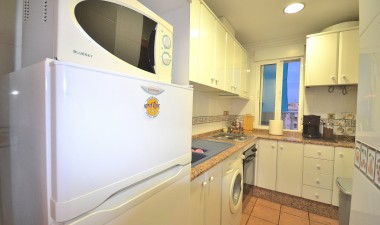 Resale - Apartment / flat - Torrevieja - Playa del Cura