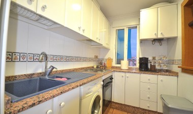 Resale - Apartment / flat - Torrevieja - Playa del Cura